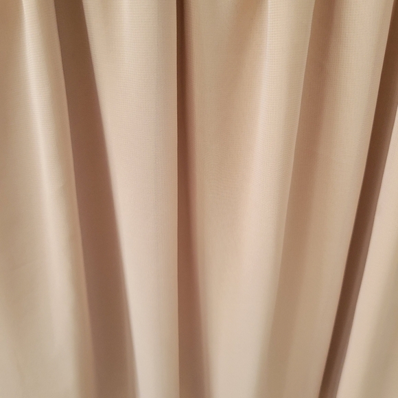 Candy Rose Dress - Picture 5 of 8